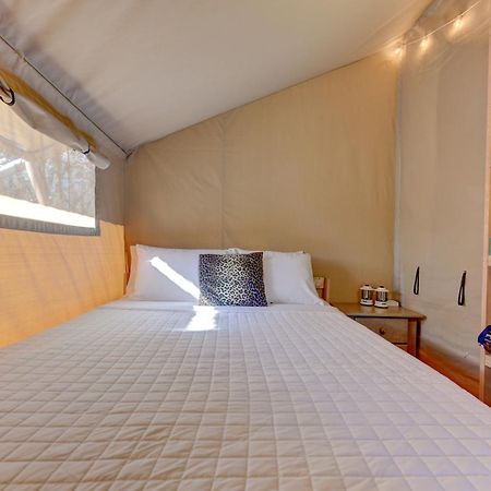 12 Fires Luxury Glamping With Heating #1 Hotel Джонсън Сити Екстериор снимка
