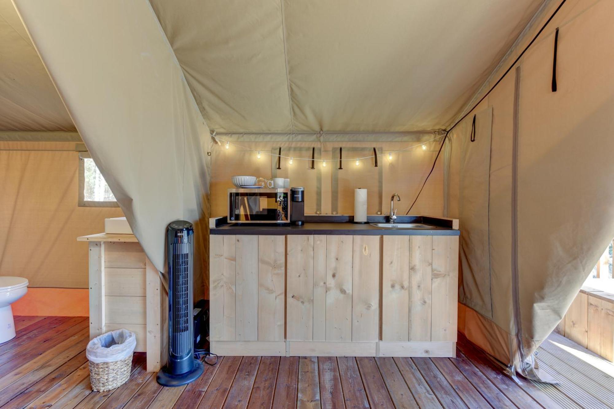 12 Fires Luxury Glamping With Heating #1 Hotel Джонсън Сити Екстериор снимка